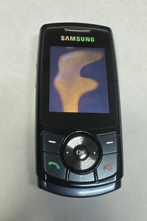 SAMSUNG SGH-L760 CEP TELEFONU